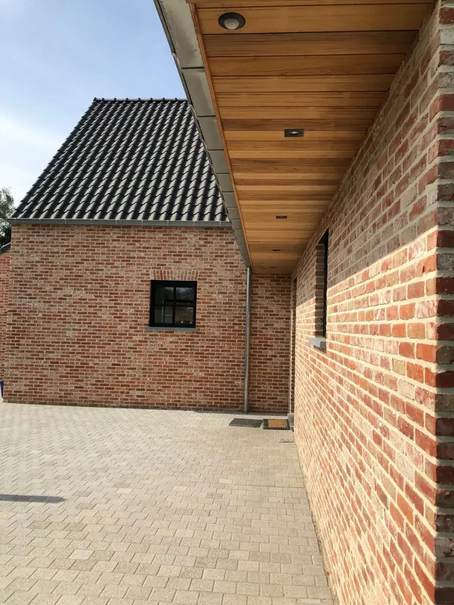 Onderdak en panlatten geplaatst op de nieuwbouw in Dessel