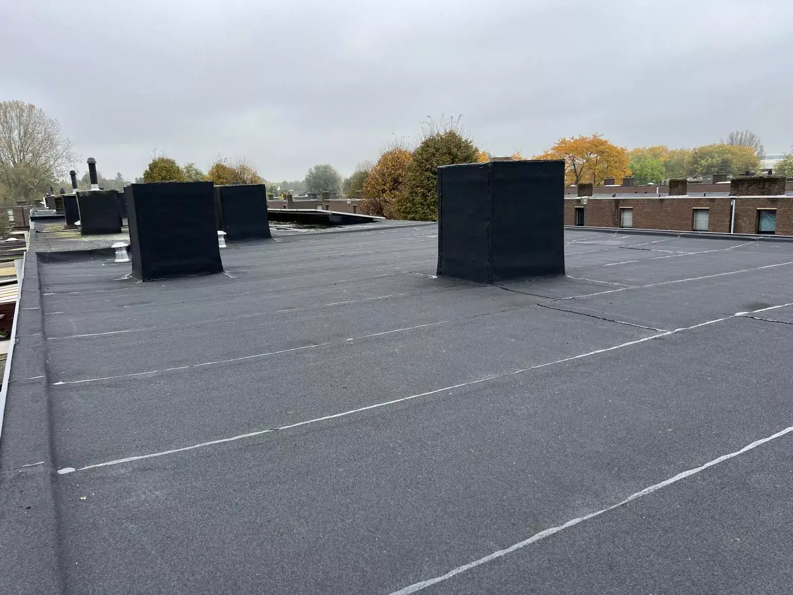Volledig vernieuwd roofingdak na de renovatie